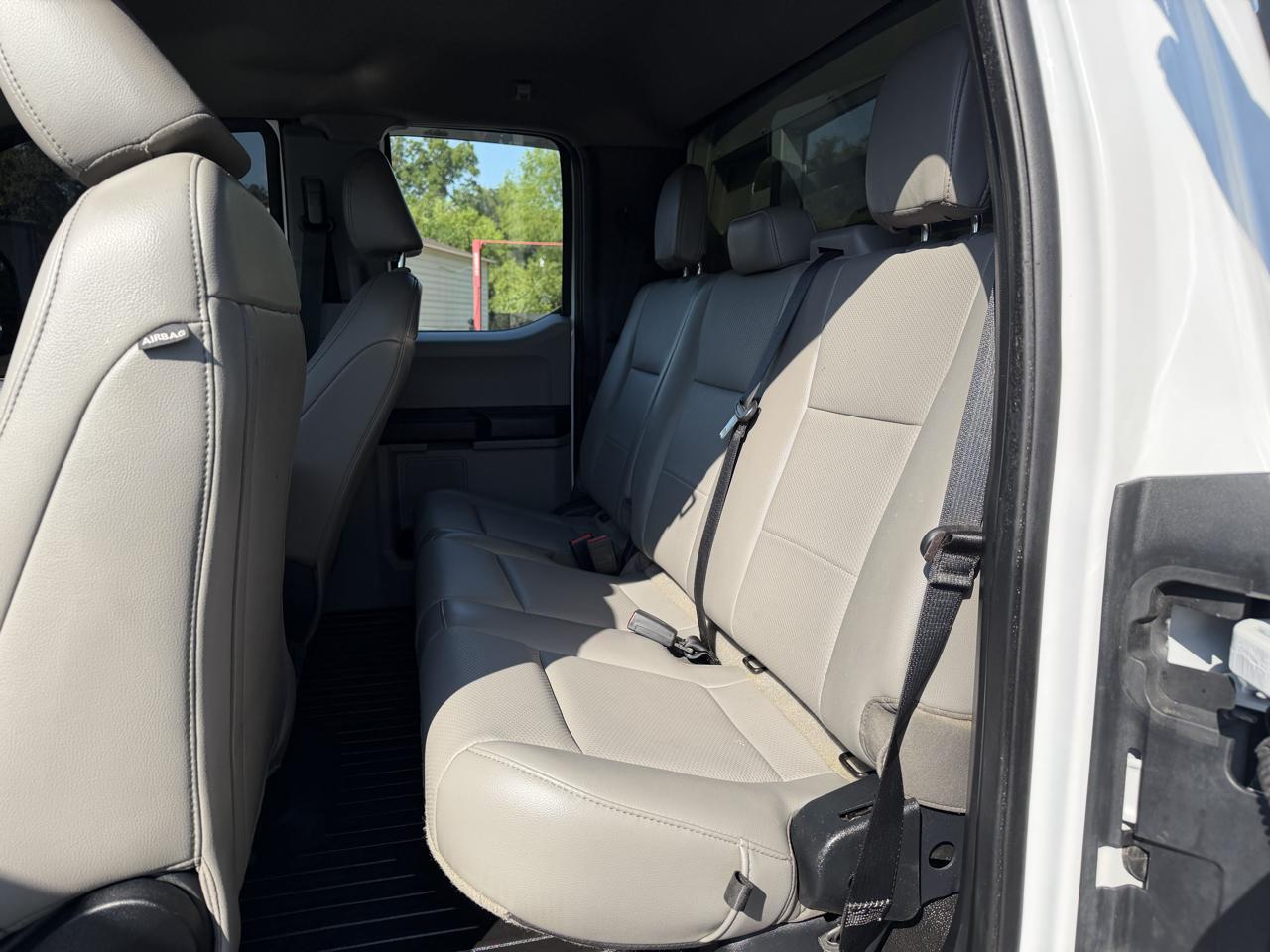 Ford Super Duty F-350 DRW XL 4WD SuperCab 8' Box 2021