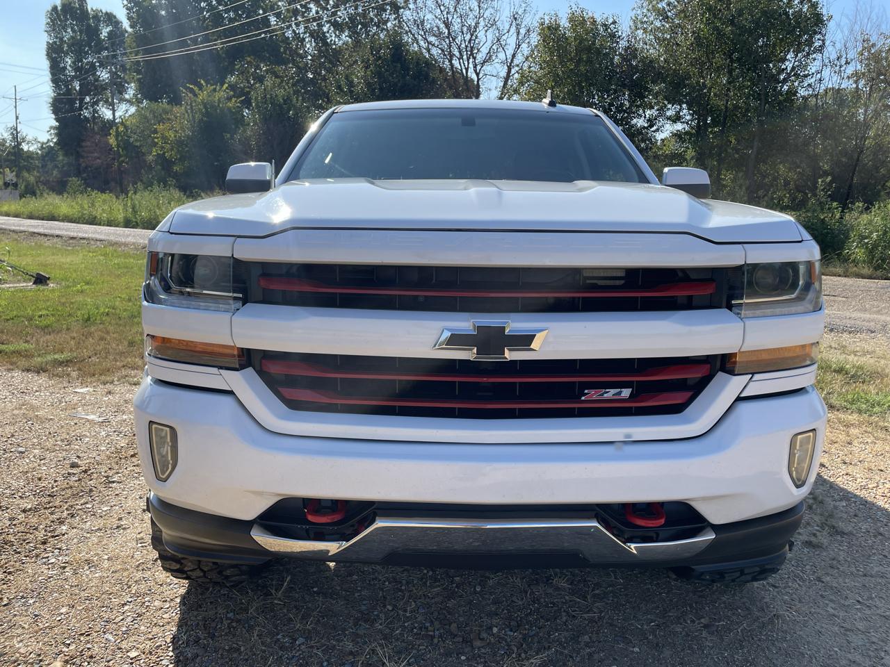 Chevrolet Silverado 1500 4WD Crew Cab 143.5" LT w/2LT 2018