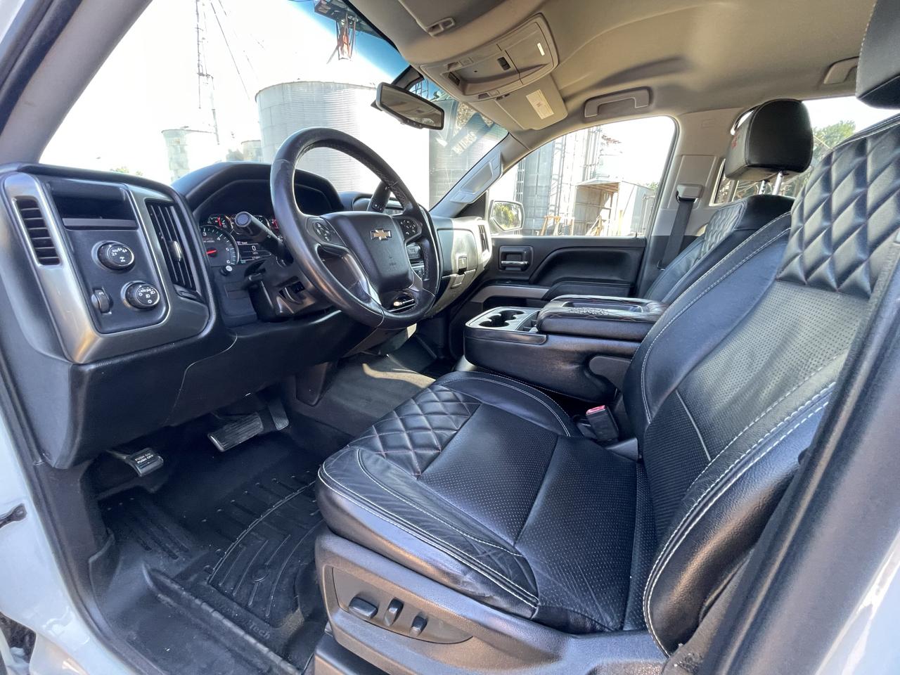 Chevrolet Silverado 1500 4WD Crew Cab 143.5" LT w/2LT 2018