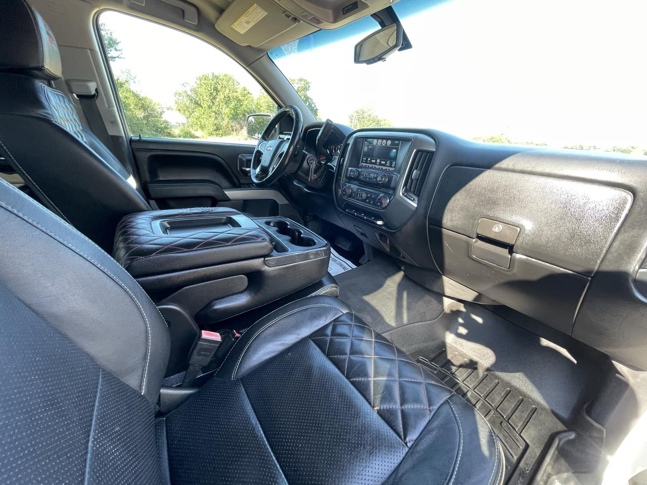 Chevrolet Silverado 1500 4WD Crew Cab 143.5" LT w/2LT 2018