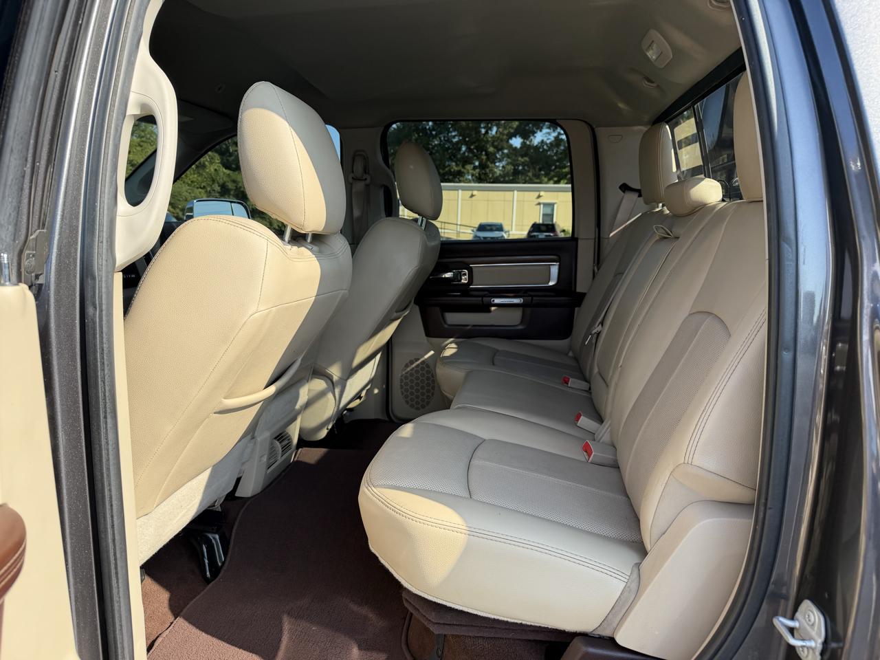 RAM 4500 Chassis Cab Laramie 4x4 Crew Cab 60" CA 173.4" WB 2018
