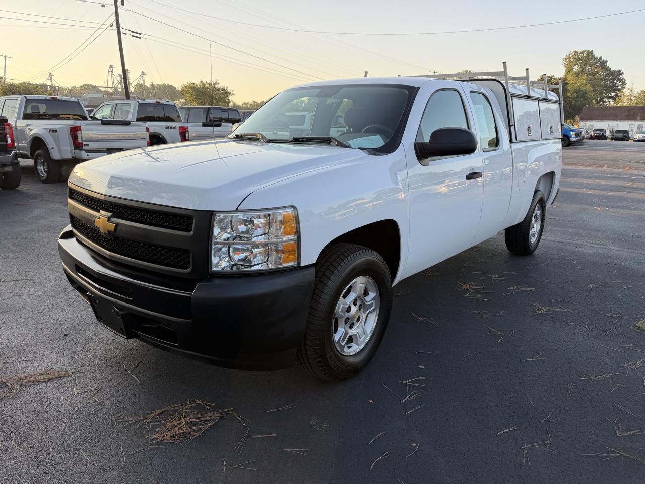 Chevrolet Silverado 1500 2WD Ext Cab 143.5" Work Truck 2013
