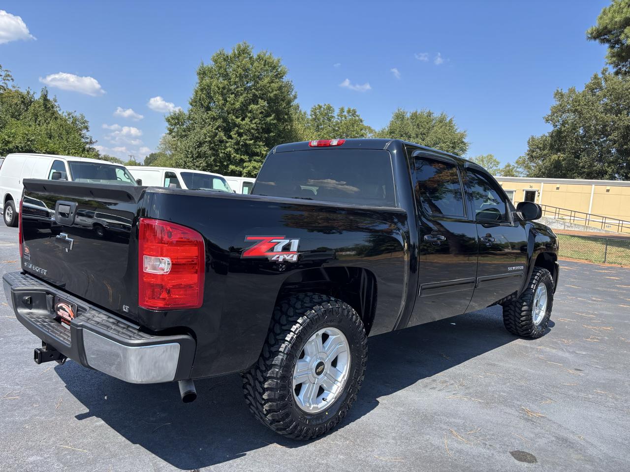 Chevrolet Silverado 1500 4WD Crew Cab 143.5" LT 2010