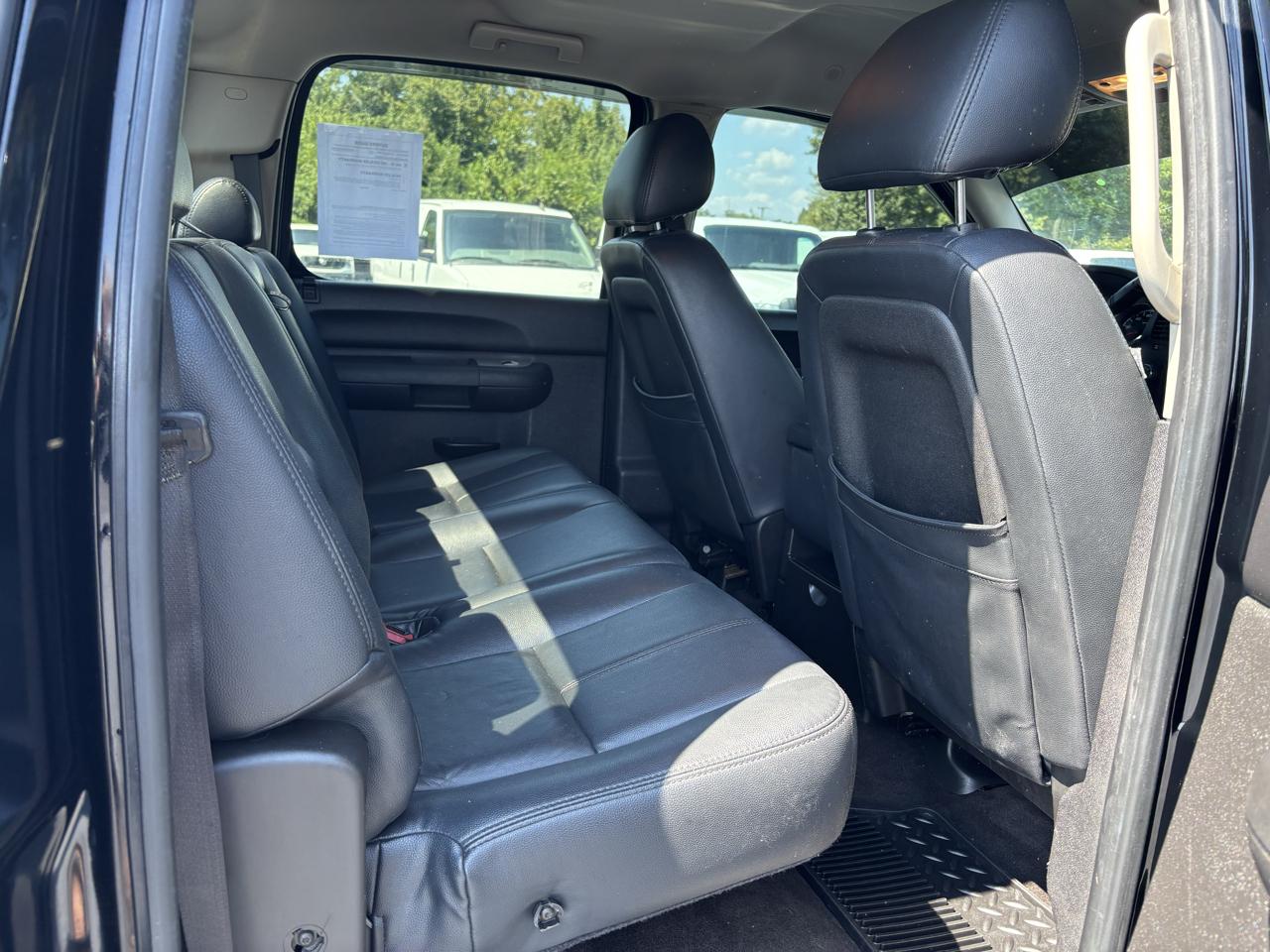 Chevrolet Silverado 1500 4WD Crew Cab 143.5" LT 2010