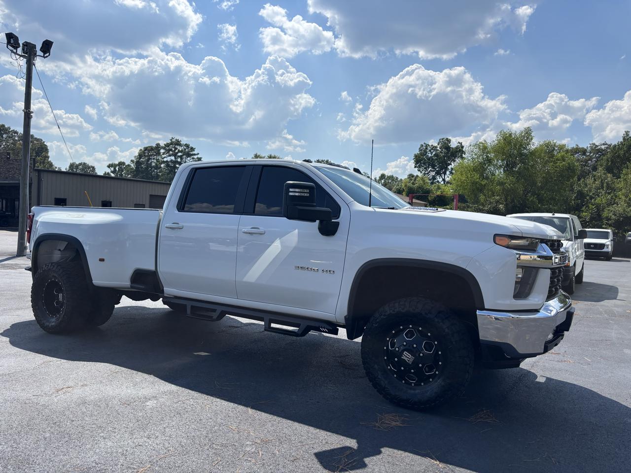 Chevrolet Silverado 3500HD 4WD Crew Cab 172" LT 2021
