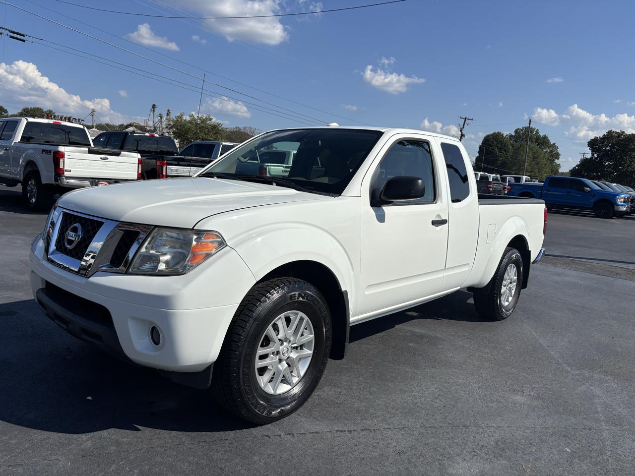 Nissan Frontier 4WD King Cab Auto SV 2014