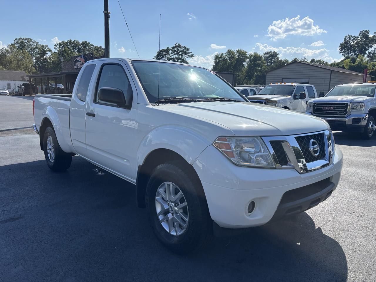 Nissan Frontier 4WD King Cab Auto SV 2014