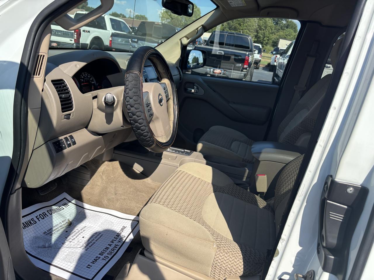 Nissan Frontier 4WD King Cab Auto SV 2014