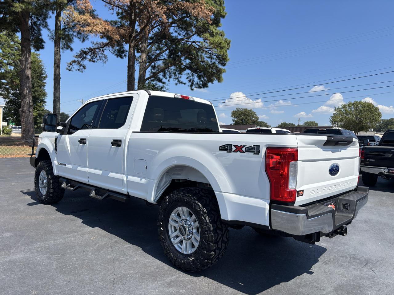 Ford Super Duty F-250 SRW XLT 4WD Crew Cab 6.75' Box 2019