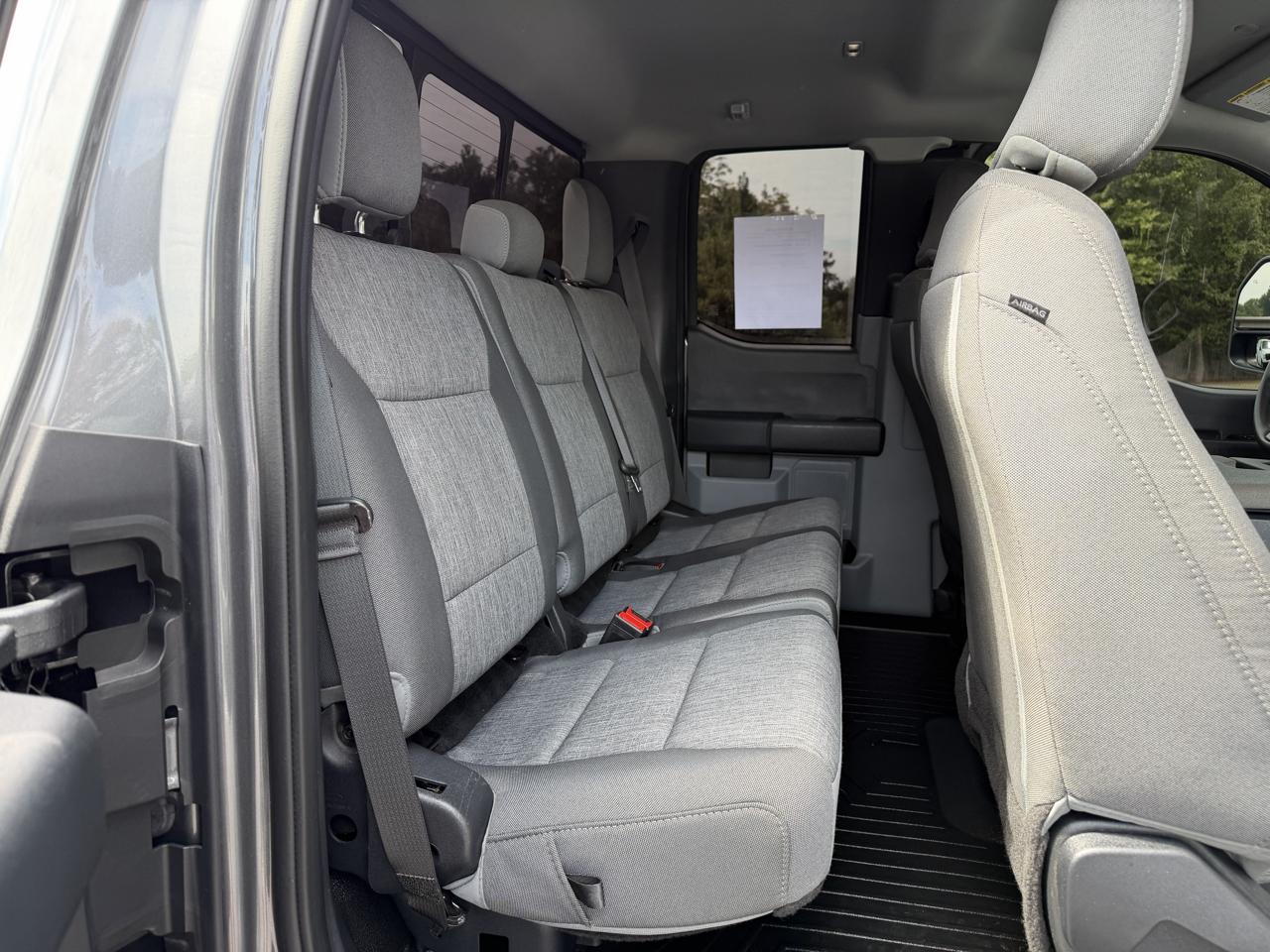 Ford Super Duty F-350 DRW XL 4WD SuperCab 8' Box 2024