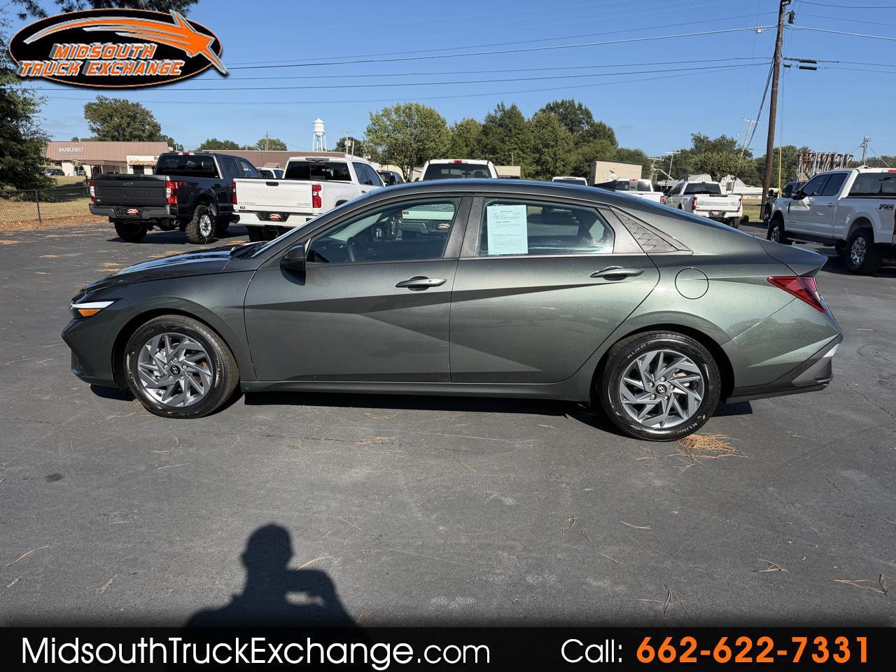 Hyundai Elantra SEL IVT 2024