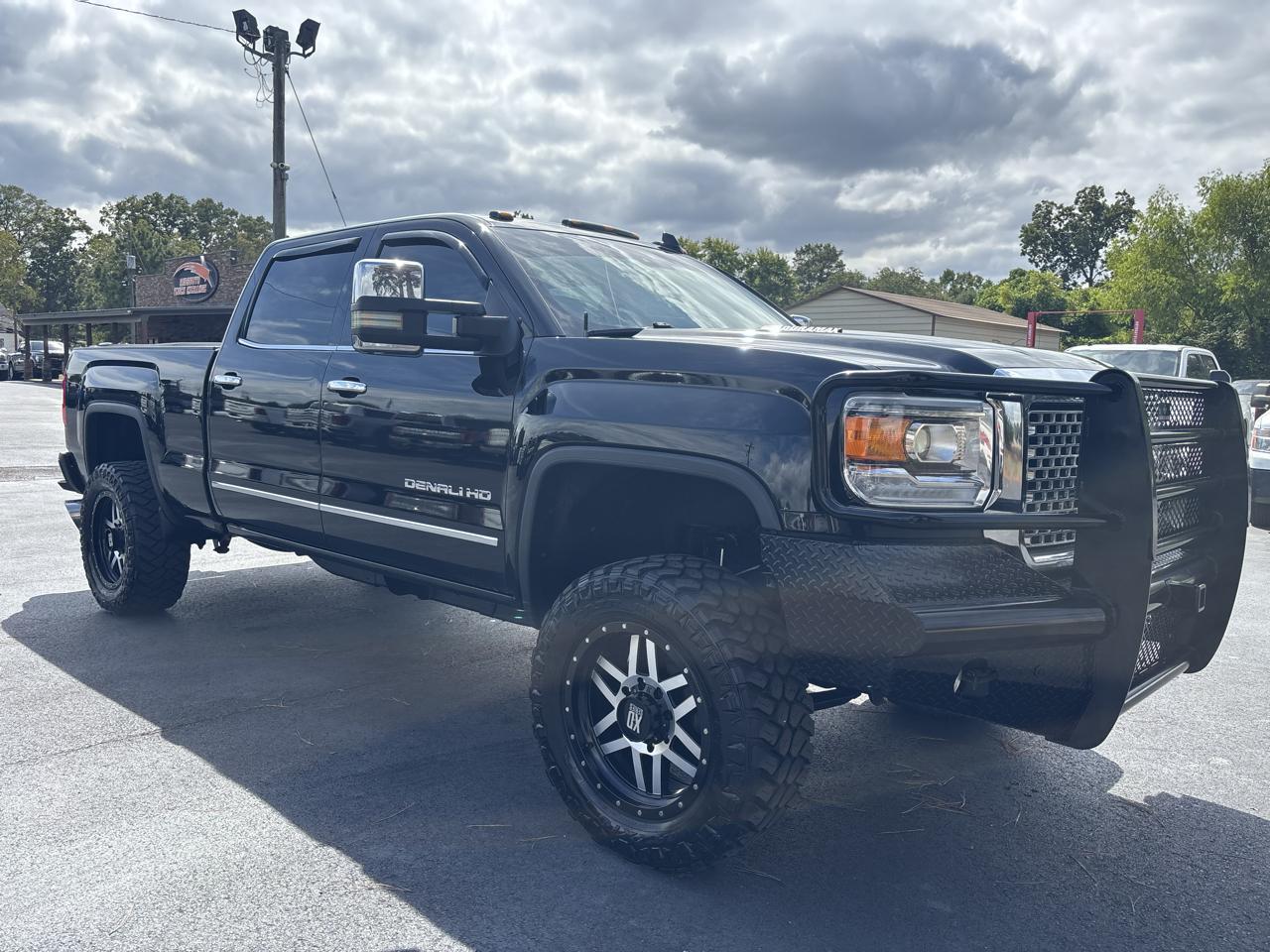 GMC Sierra 2500HD 4WD Crew Cab 153.7" Denali 2016