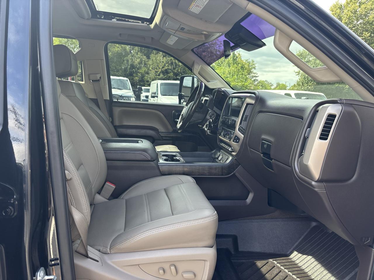 GMC Sierra 2500HD 4WD Crew Cab 153.7" Denali 2016