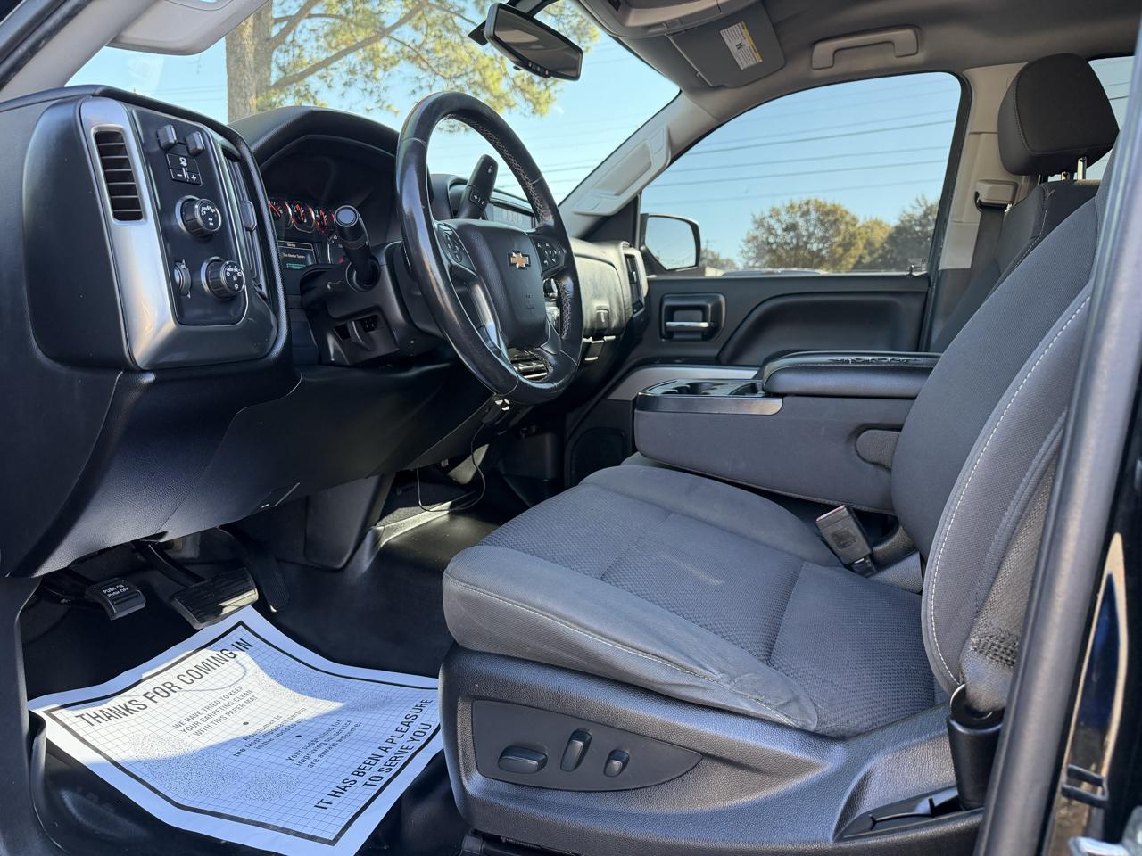 Chevrolet Silverado 1500 4WD Crew Cab 143.5" LT w/2LT 2018