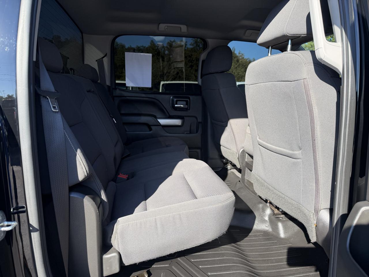 Chevrolet Silverado 1500 4WD Crew Cab 143.5" LT w/2LT 2018