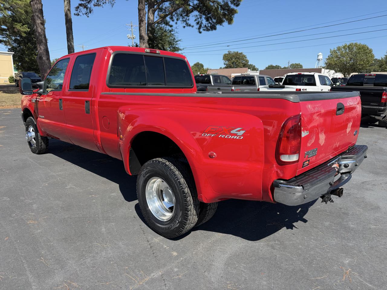 Ford Super Duty F-350 DRW Crew Cab 172" Lariat 4WD 2003