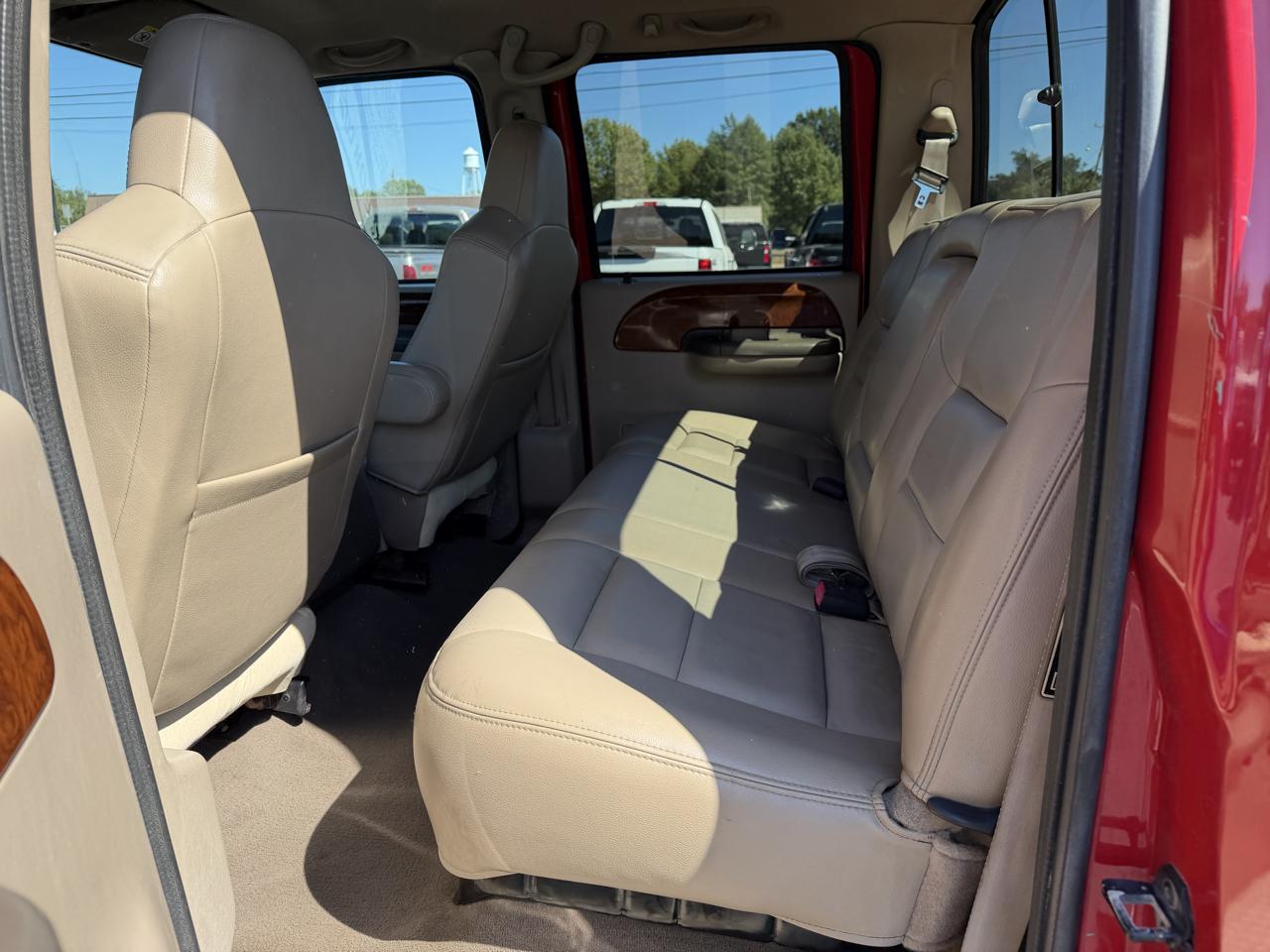 Ford Super Duty F-350 DRW Crew Cab 172" Lariat 4WD 2003