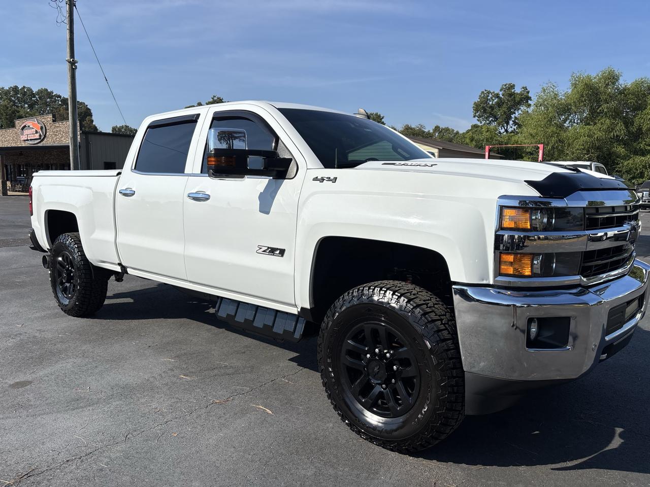 Chevrolet Silverado 2500HD 4WD Crew Cab 153.7" LTZ 2018