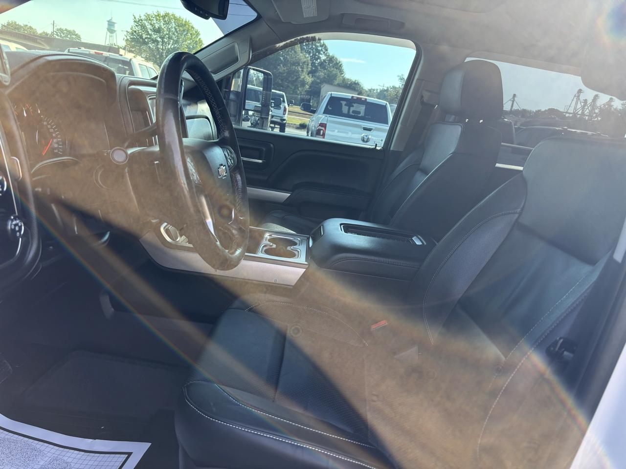Chevrolet Silverado 2500HD 4WD Crew Cab 153.7" LTZ 2018