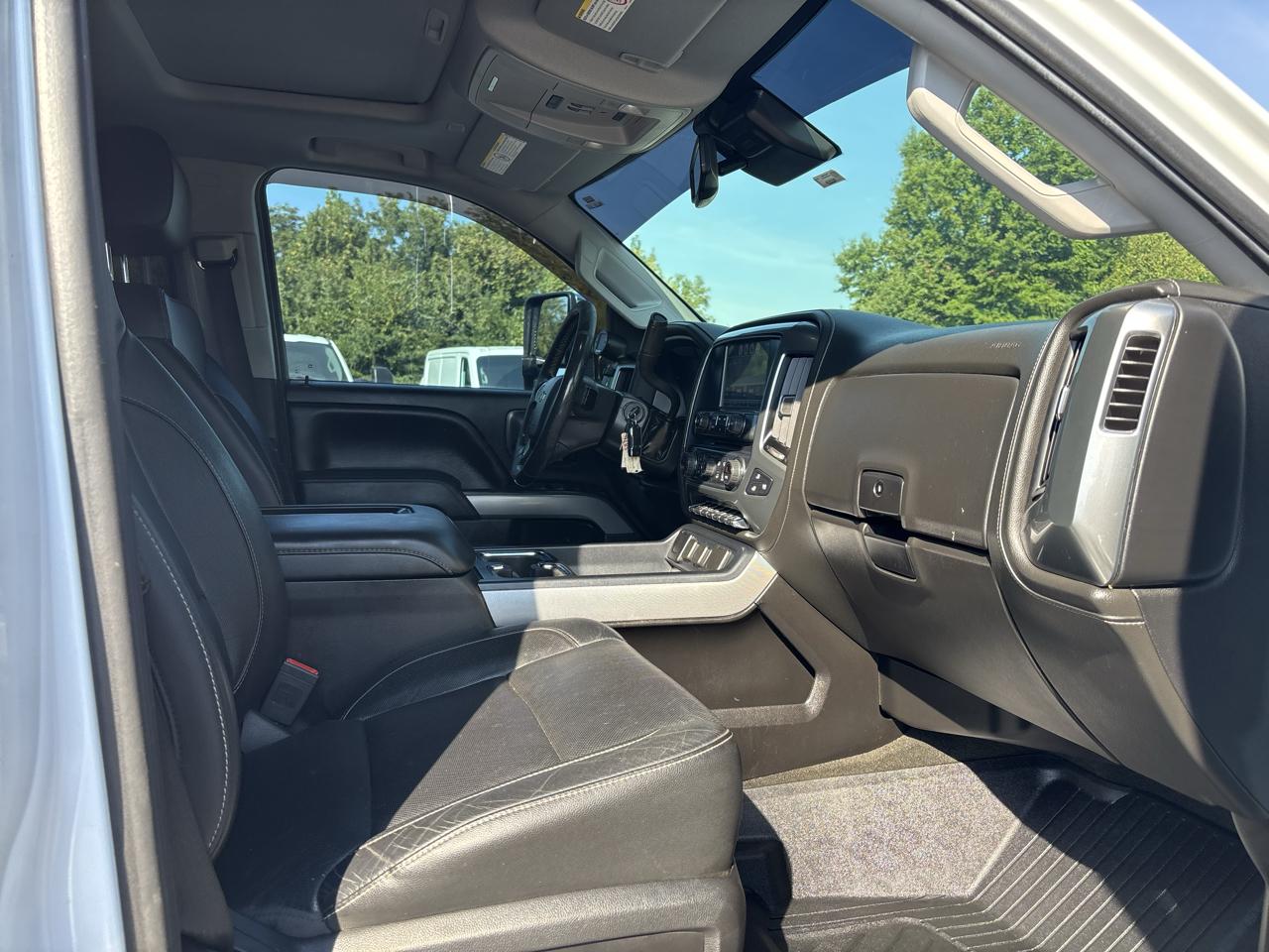 Chevrolet Silverado 2500HD 4WD Crew Cab 153.7" LTZ 2018