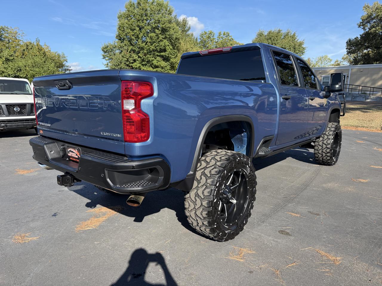 Chevrolet Silverado 2500HD 4WD Crew Cab 159" Custom 2024