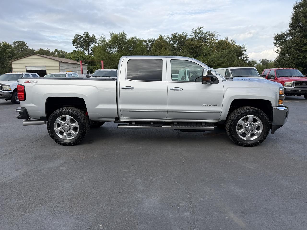 Chevrolet Silverado 2500HD 4WD Crew Cab 153.7" LTZ 2019