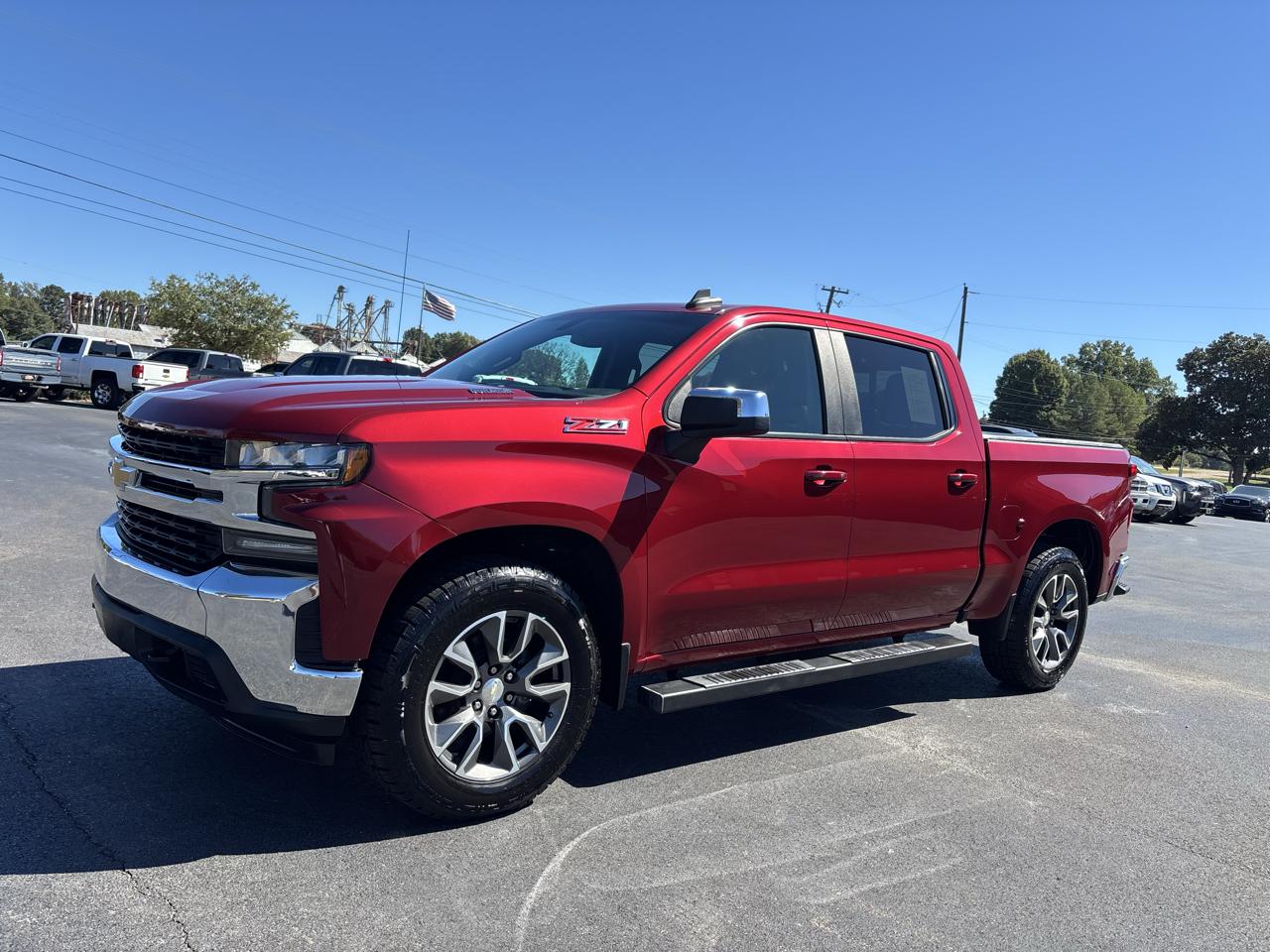 Chevrolet Silverado 1500 4WD Crew Cab 147" LT 2020