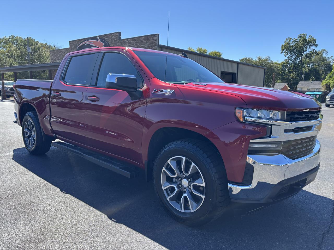 Chevrolet Silverado 1500 4WD Crew Cab 147" LT 2020