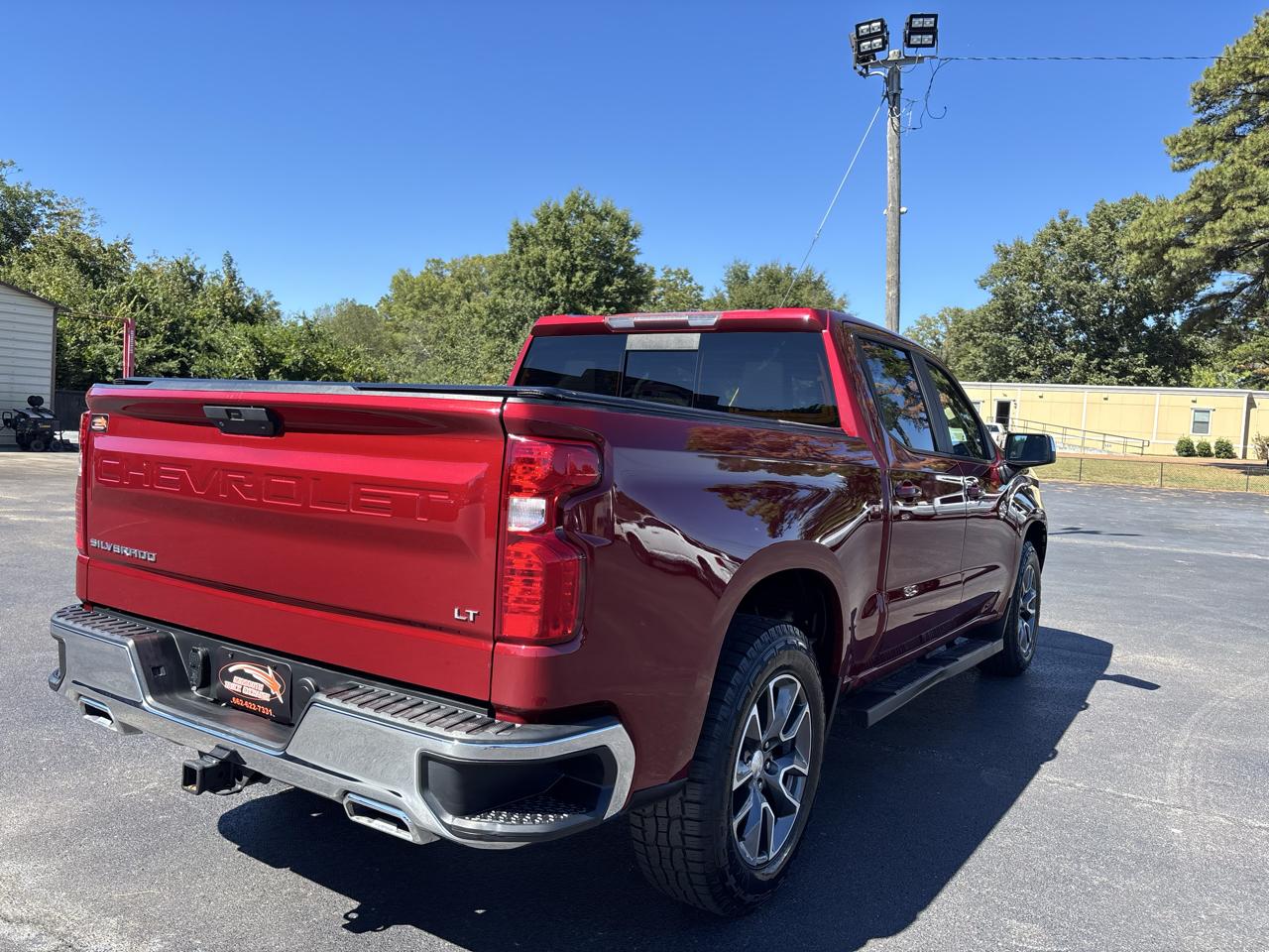 Chevrolet Silverado 1500 4WD Crew Cab 147" LT 2020