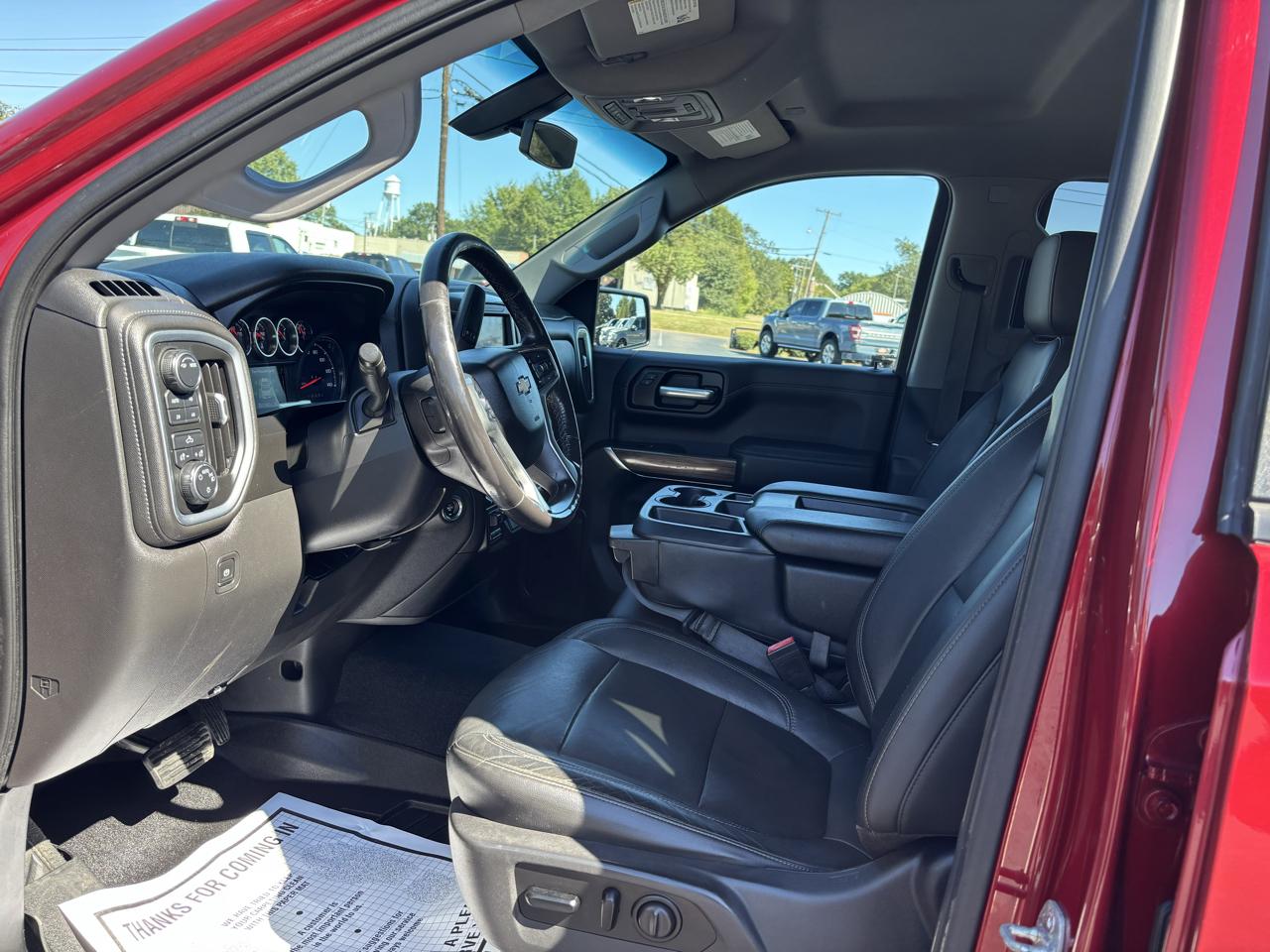 Chevrolet Silverado 1500 4WD Crew Cab 147" LT 2020