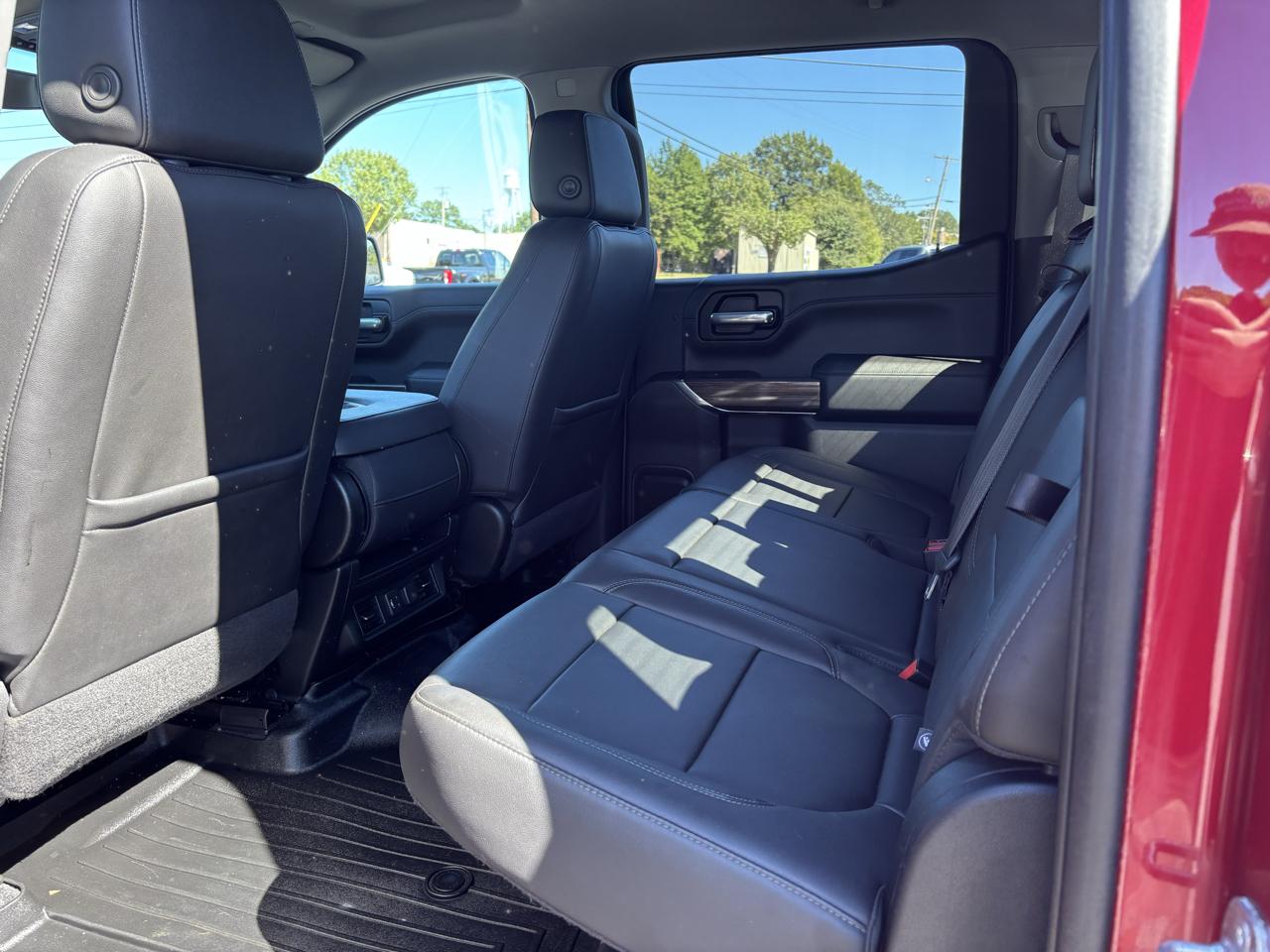 Chevrolet Silverado 1500 4WD Crew Cab 147" LT 2020
