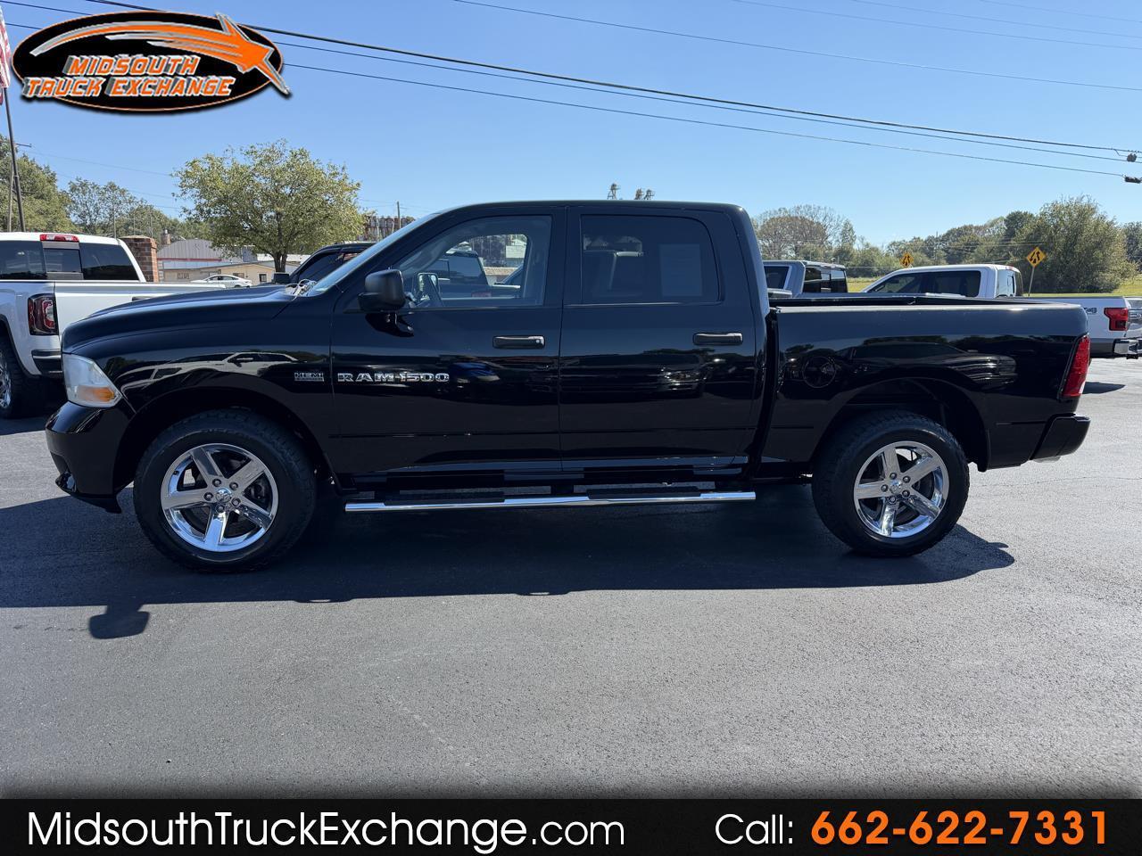 RAM 1500 4WD Crew Cab 140.5" Express 2012