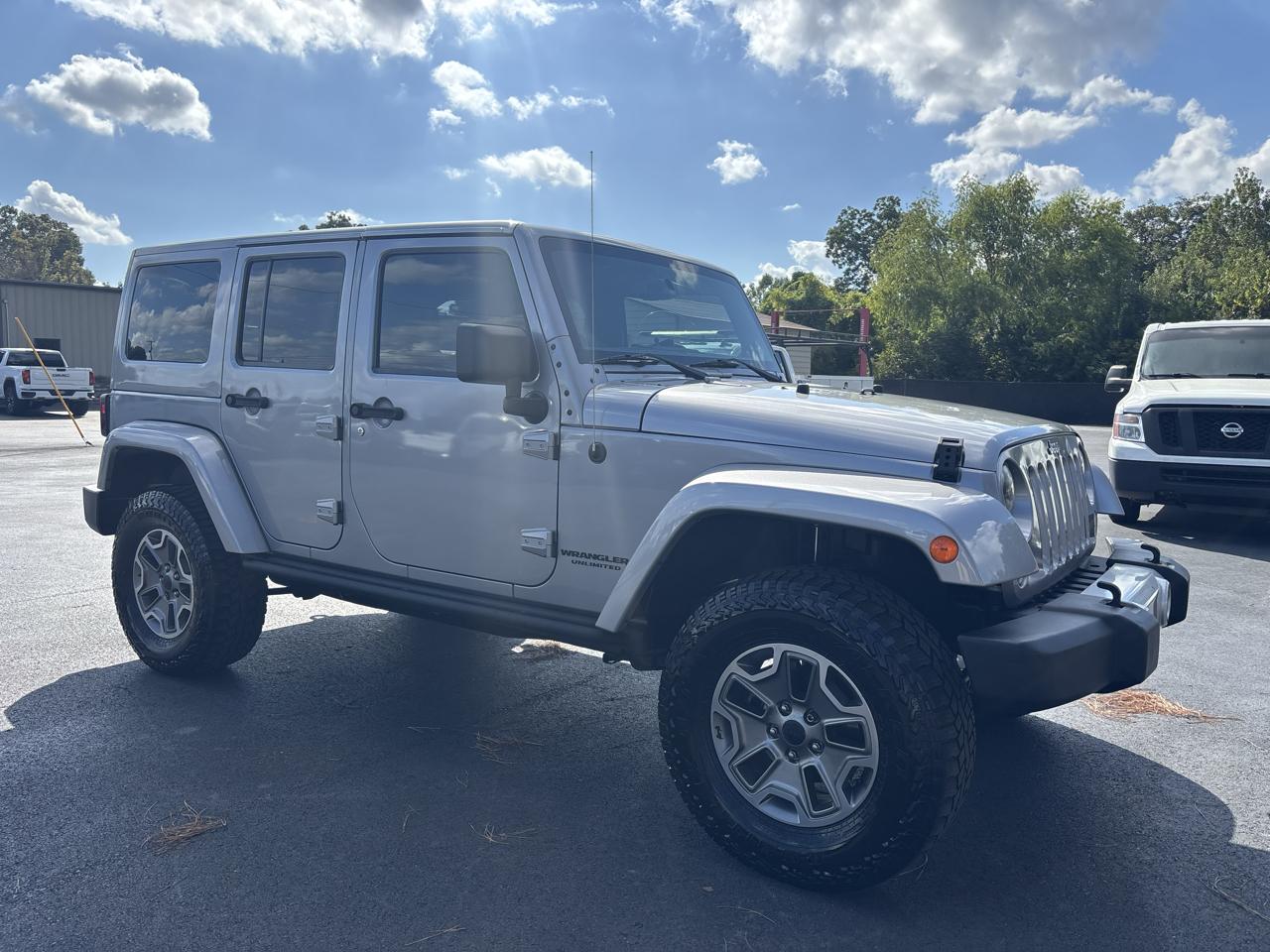 Jeep Wrangler Unlimited 4WD 4dr Sahara 2014