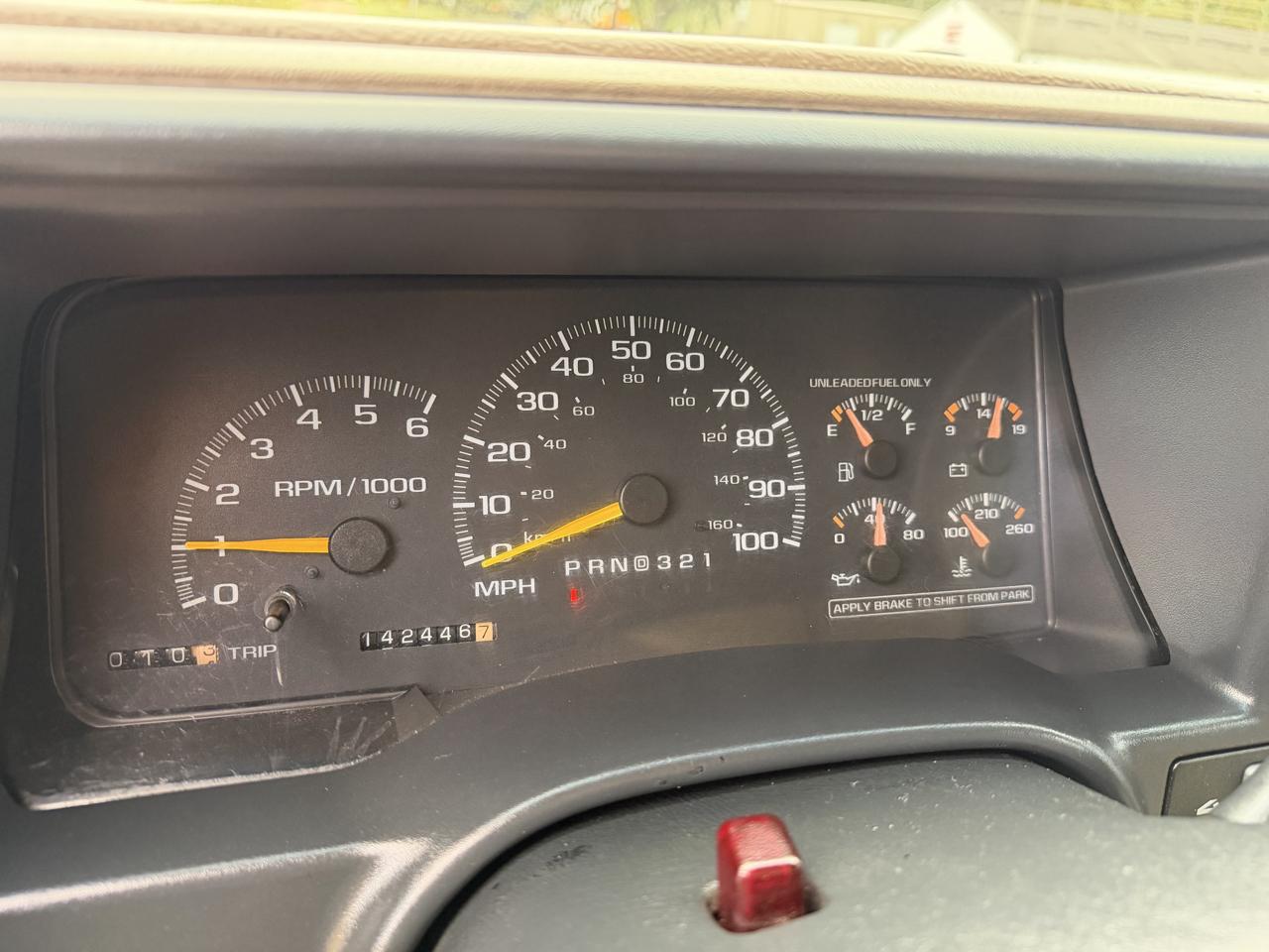 Chevrolet C/K 1500 Ext Cab 141.5" WB 4WD 1998