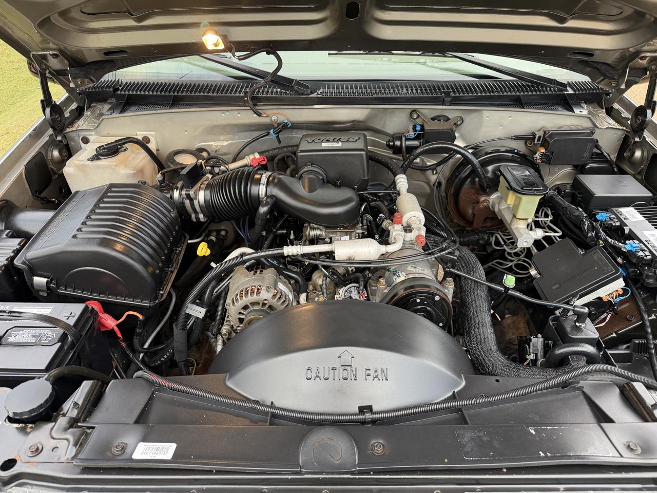 Chevrolet C/K 1500 Ext Cab 141.5" WB 4WD 1998