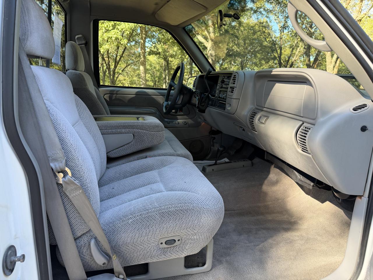 Chevrolet C/K 1500 Reg Cab Sportside 117.5" WB 4WD 1997