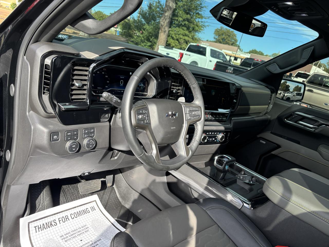 Chevrolet Silverado 1500 4WD Crew Cab 147" ZR2 2025
