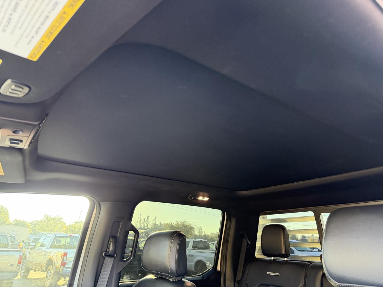 Ford Super Duty F-450 DRW Platinum 4WD Crew Cab 8' Box 2019