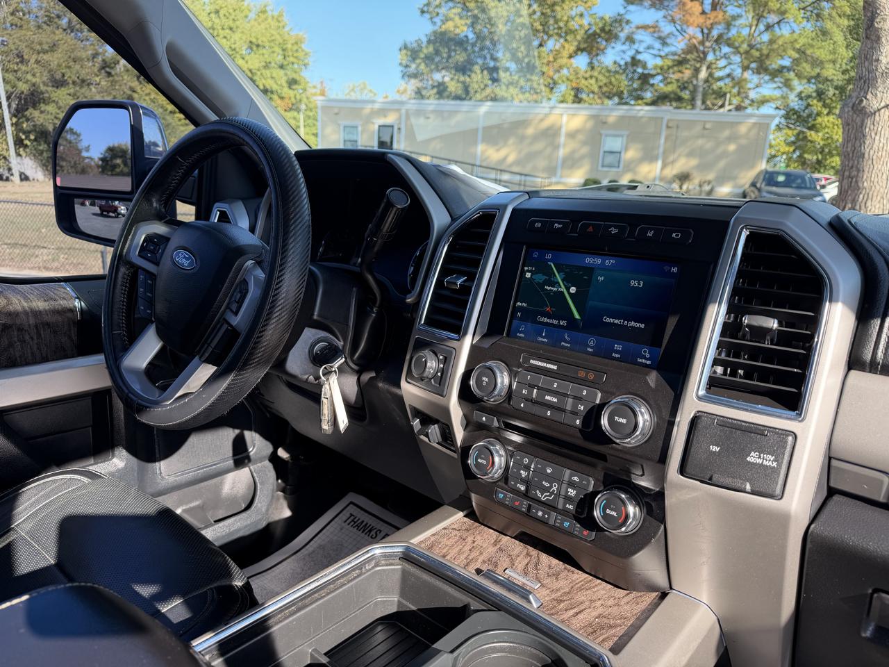 Ford Super Duty F-250 SRW Lariat 4WD Crew Cab 6.75' Box 2018