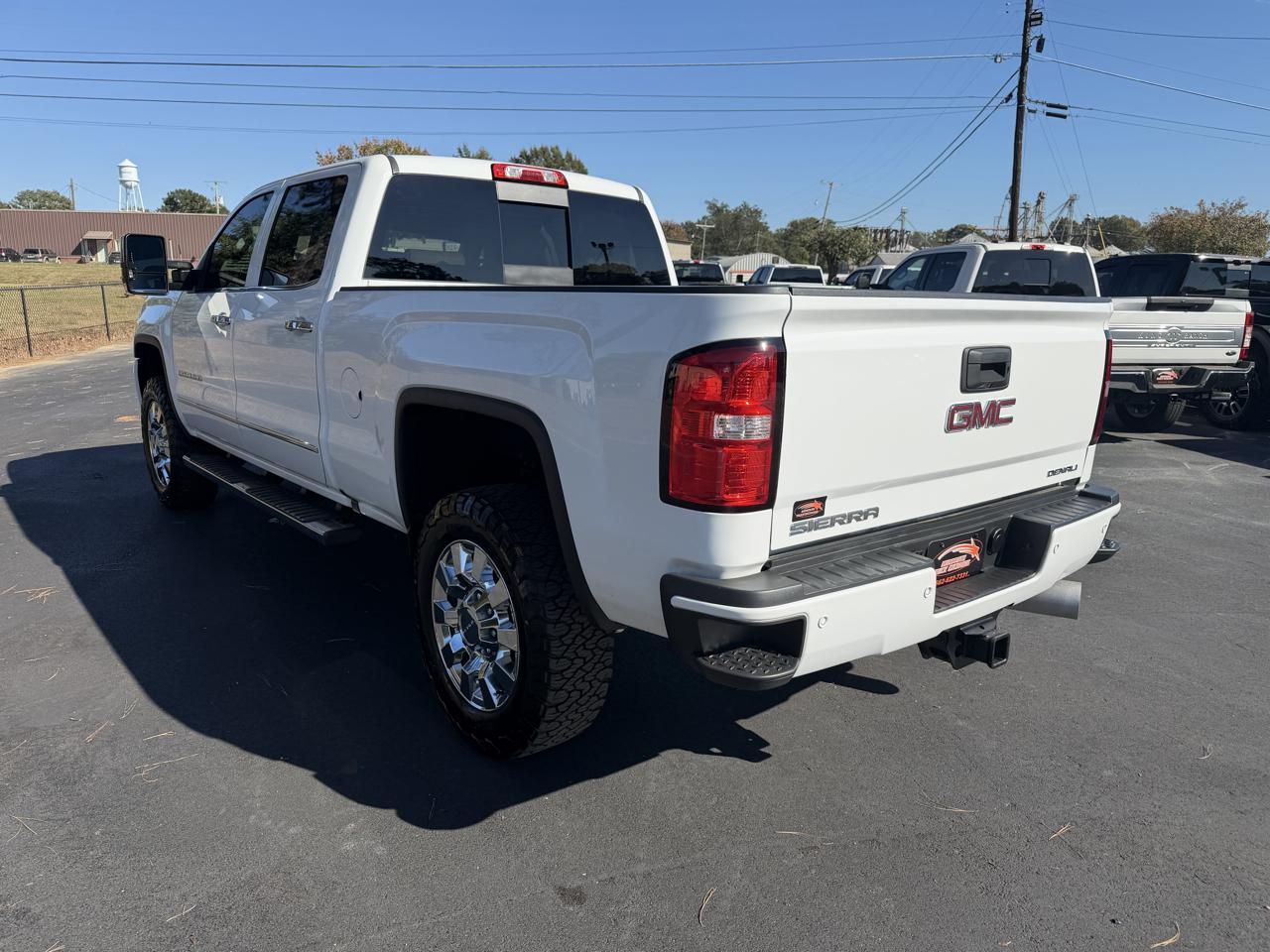 GMC Sierra 2500HD 4WD Crew Cab 153.7" Denali 2019