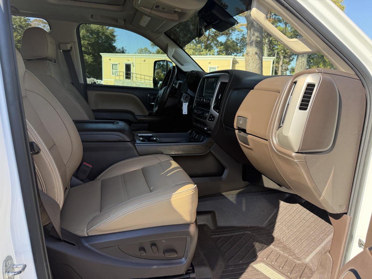 GMC Sierra 2500HD 4WD Crew Cab 153.7" Denali 2019