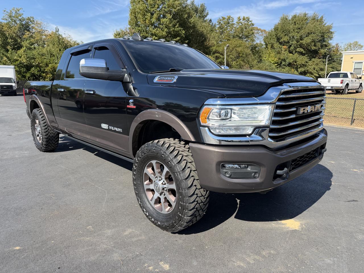 RAM 2500 Longhorn 4x4 Mega Cab 6'4" Box 2021