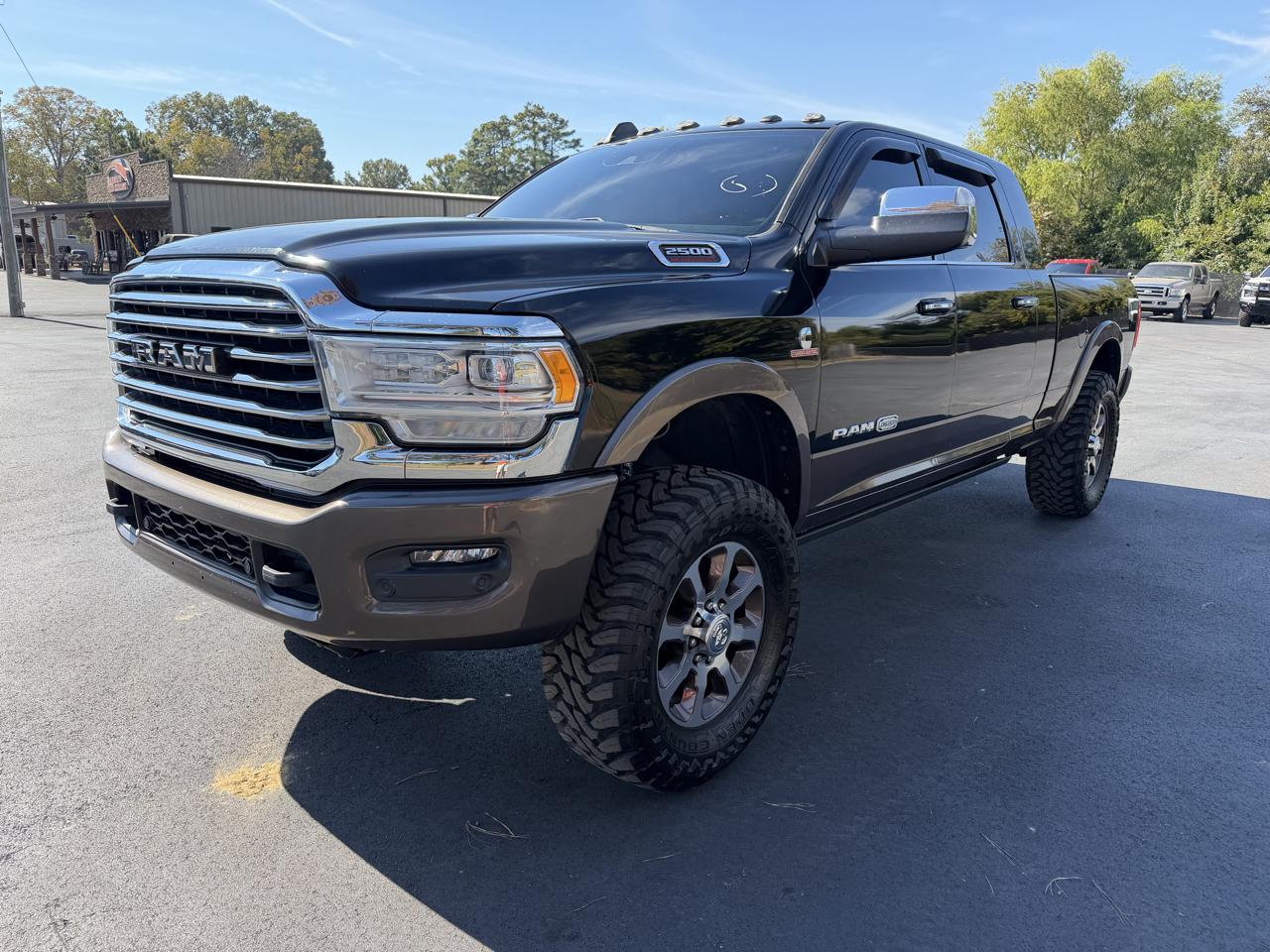 RAM 2500 Longhorn 4x4 Mega Cab 6'4" Box 2021