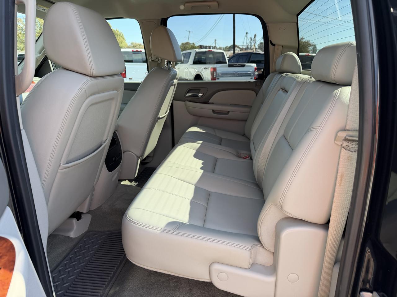 GMC Sierra 1500 4WD Crew Cab 143.5" SLT 2009