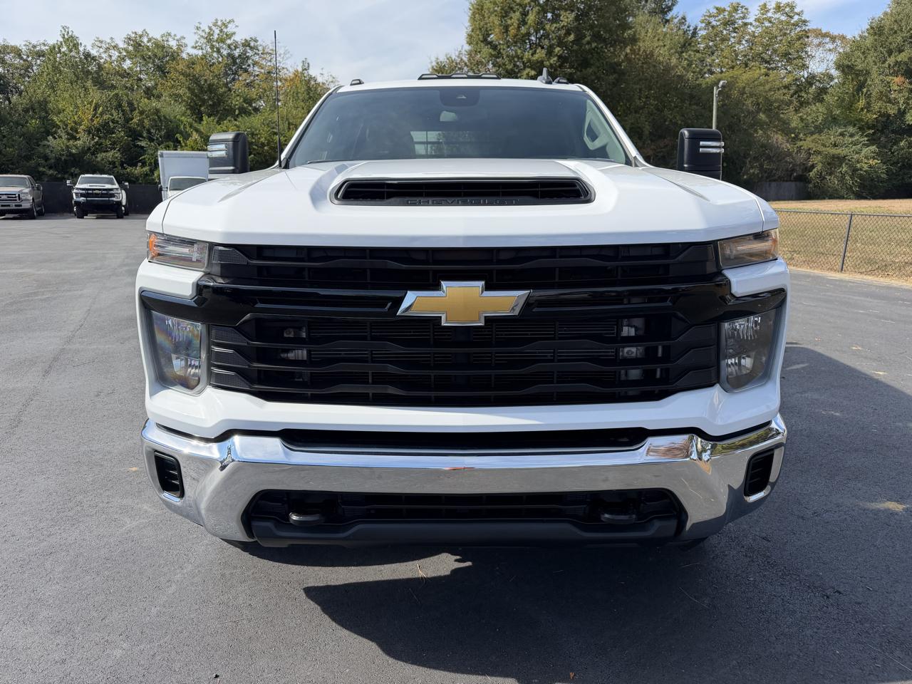 Chevrolet Silverado 3500HD CC 4WD Crew Cab 177" WB, 60" CA Work Truck 2024