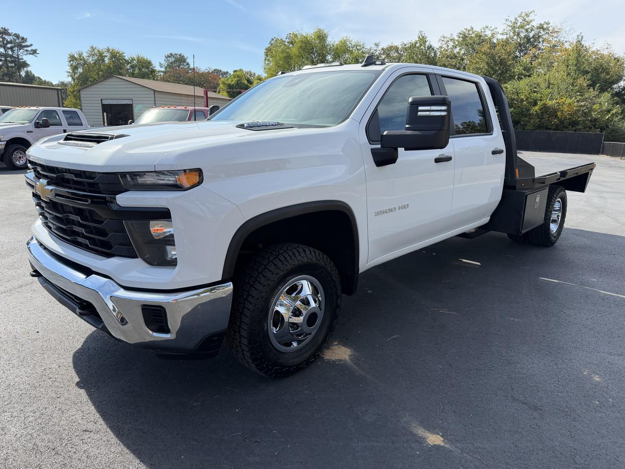 Chevrolet Silverado 3500HD CC 4WD Crew Cab 177" WB, 60" CA Work Truck 2024