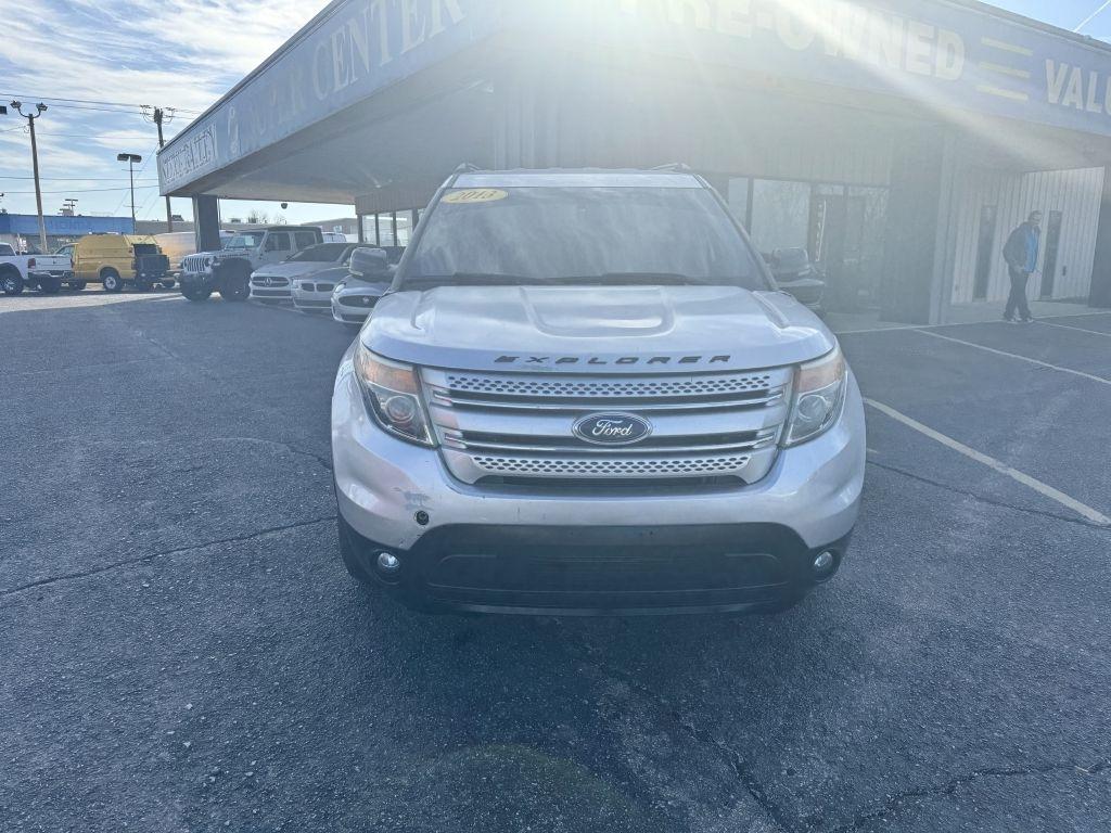 Ford Explorer XLT 4WD 2013