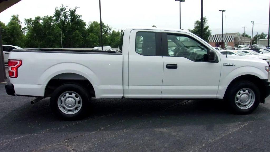 Ford F-150 XLT 2WD SuperCab 6.5' Box 2018