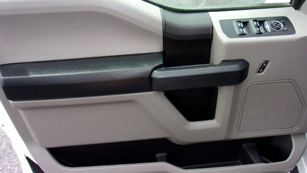 Ford F-150 XLT 2WD SuperCab 6.5' Box 2018