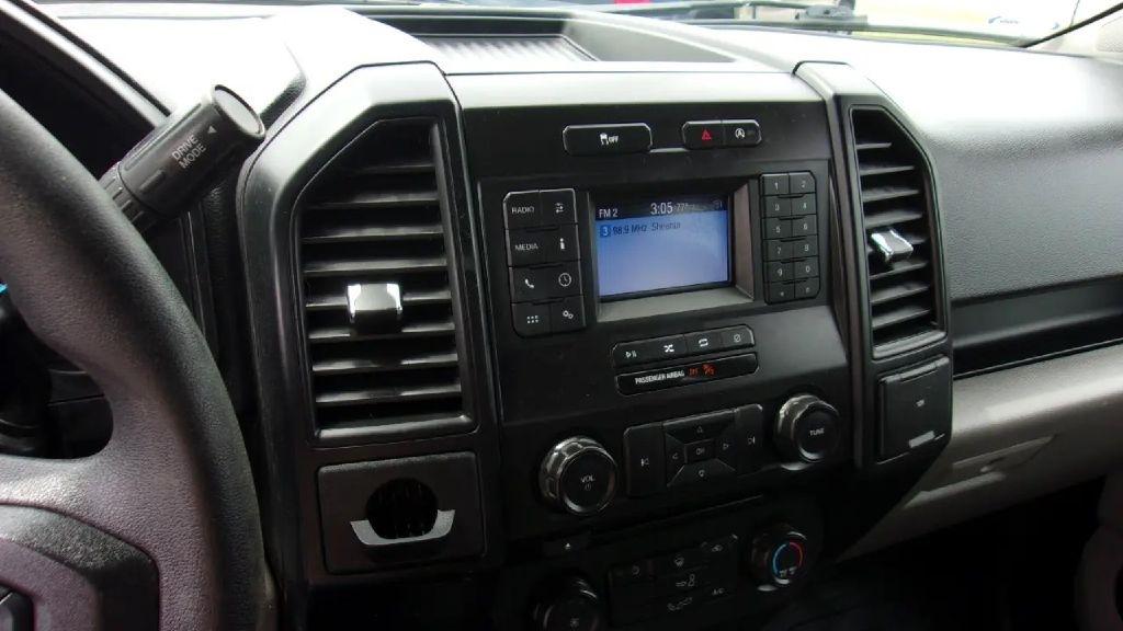 Ford F-150 XLT 2WD SuperCab 6.5' Box 2018